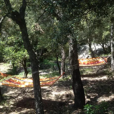 לינה וארוחת בוקר L'abri La Vall Sorède