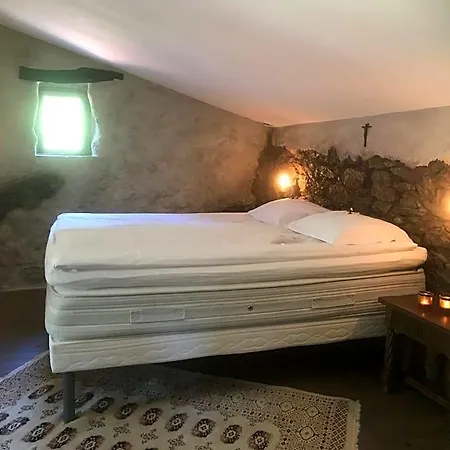Bed & Breakfast L'abri La Vall *