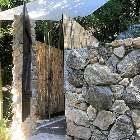 Bed & Breakfast L'abri La Vall Sorède