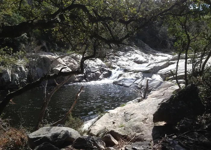 L'abri La Vall Oda ve Kahvaltı *